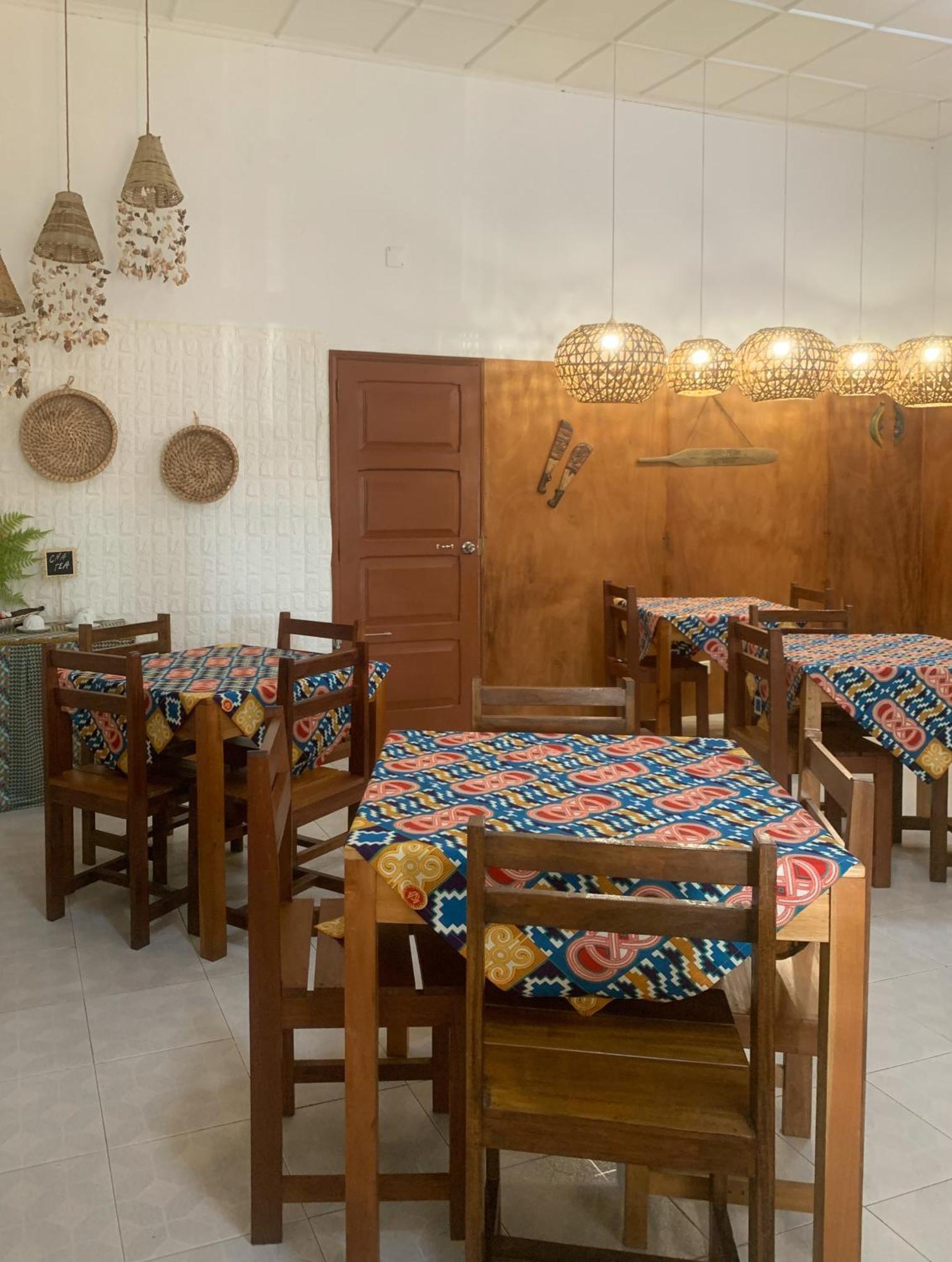 Sao Pedro Guesthouse Sao Tomé Kültér fotó