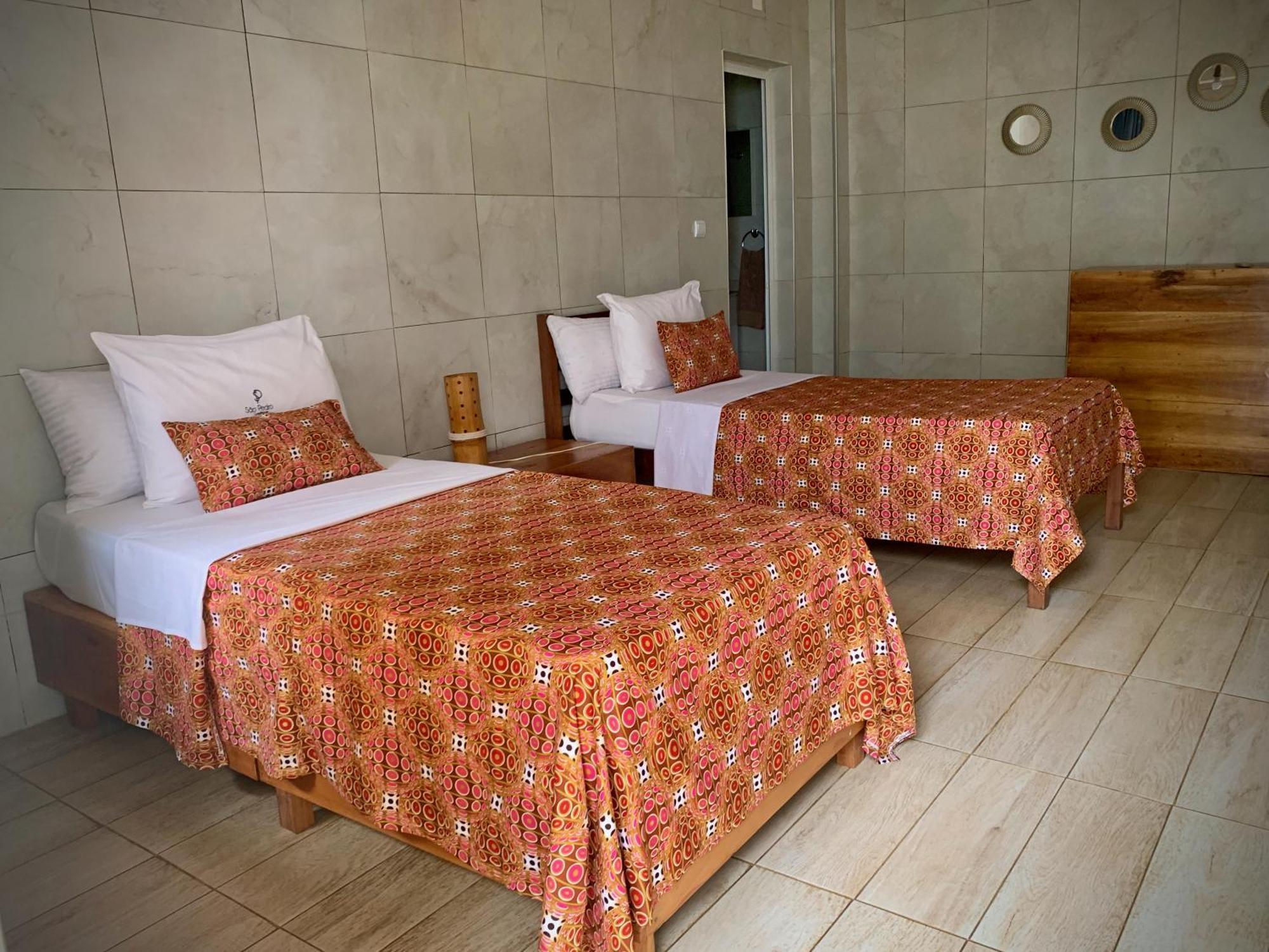 Sao Pedro Guesthouse Sao Tomé Kültér fotó